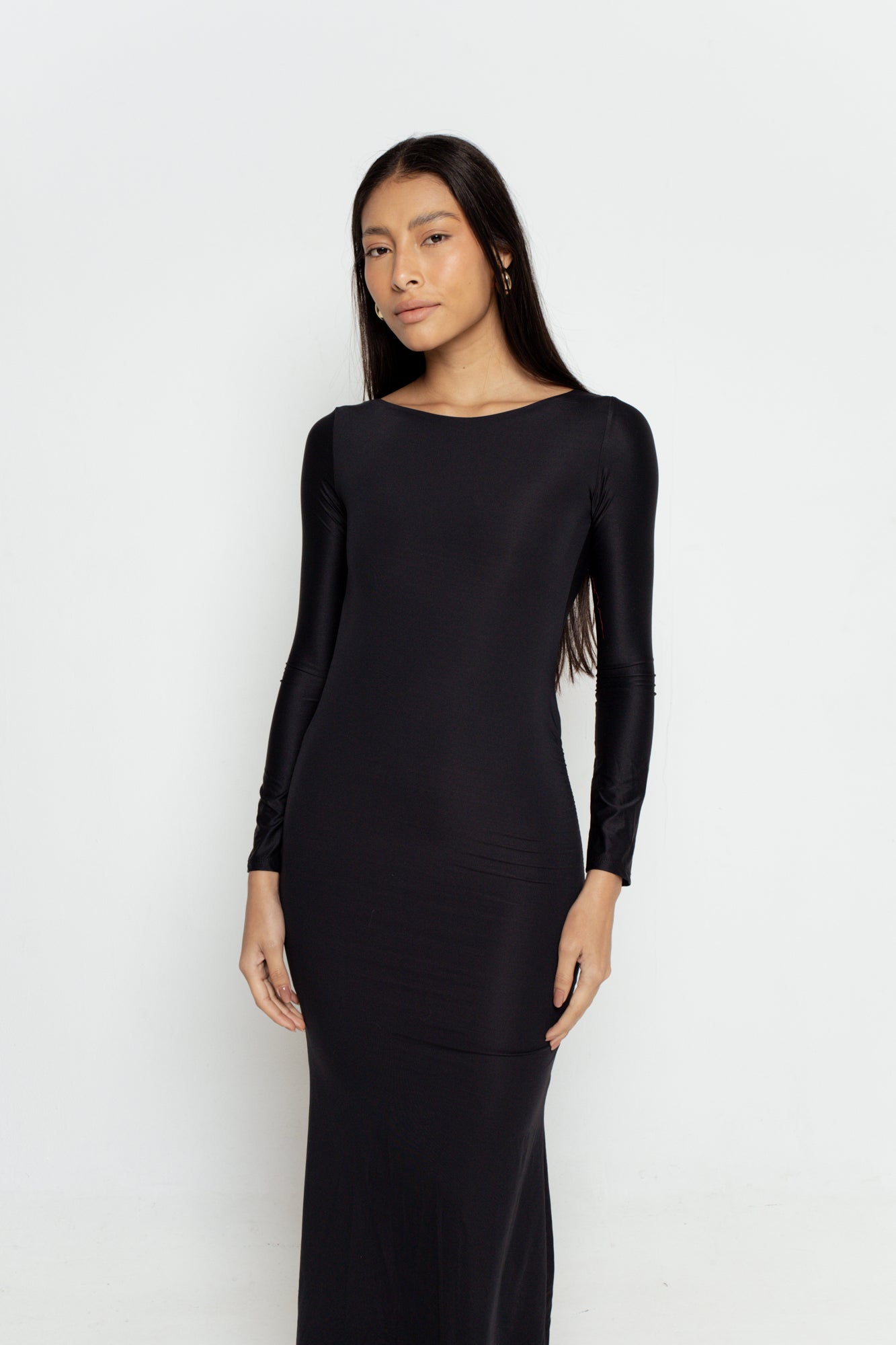 Vestido Selvagem Costas Abertas Manga Longa