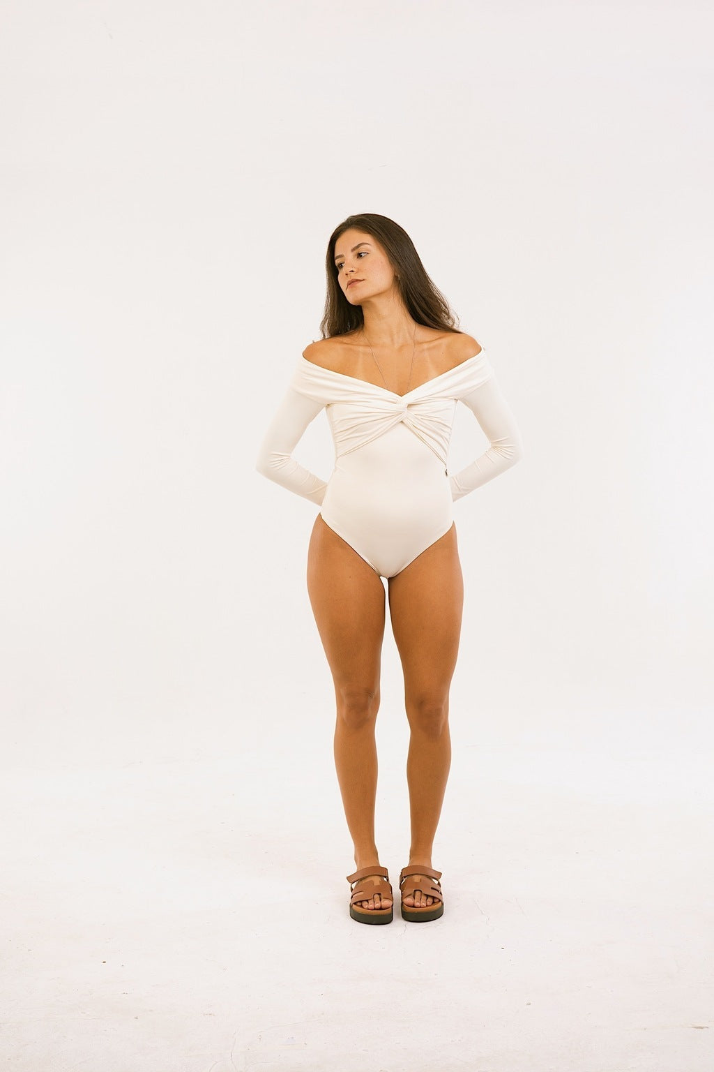 Body Trançado Manga Longa Ombro a Ombro