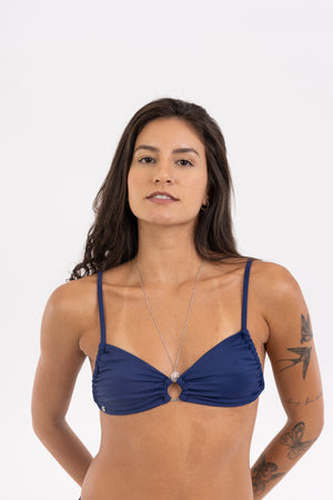 azul marinho