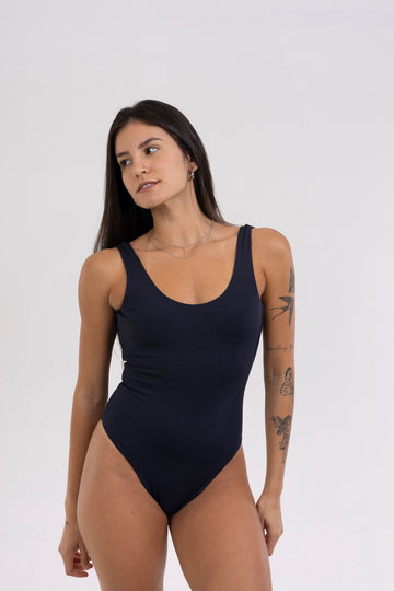 Body Cavado Costas Abertas