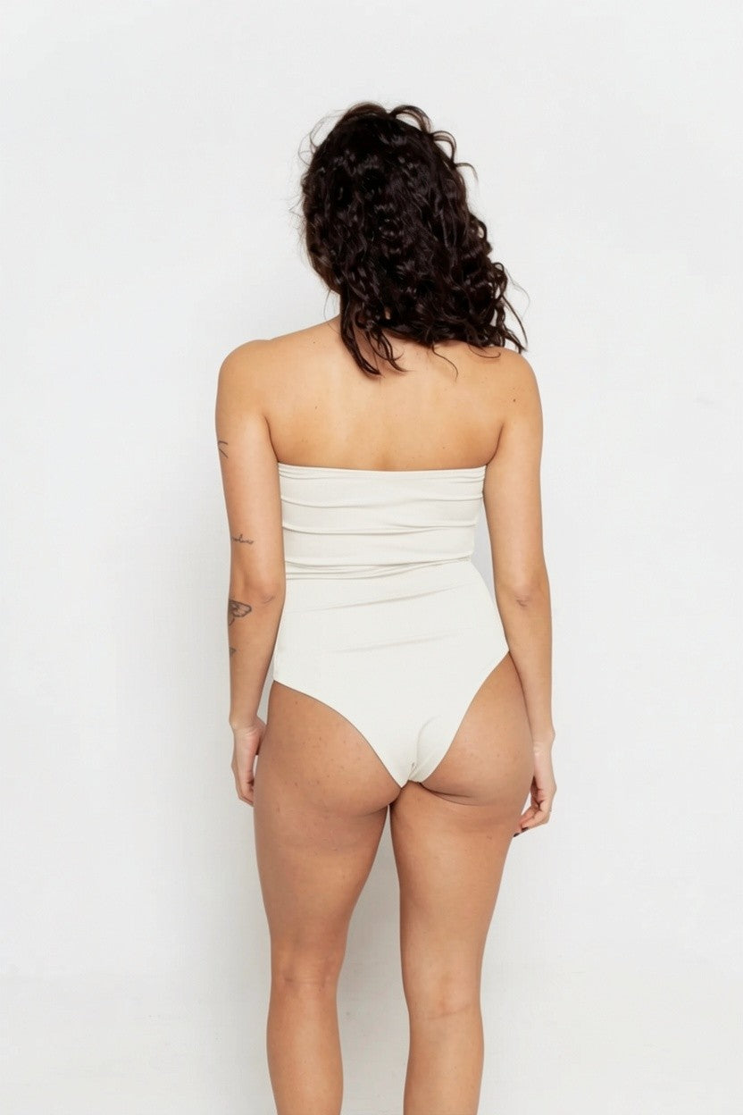 Body Tomara que Caia