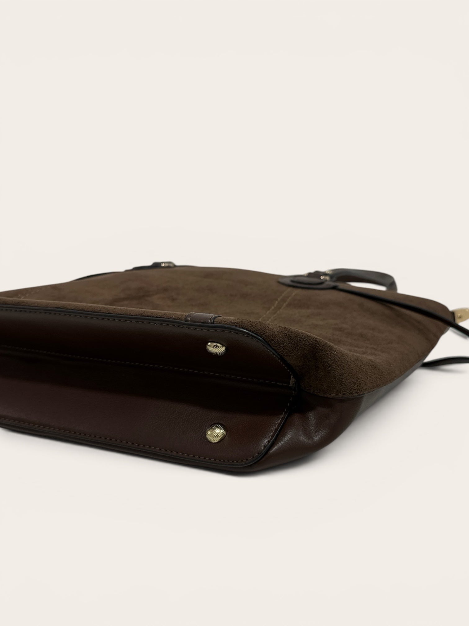 Bolsa Cotidiano Média