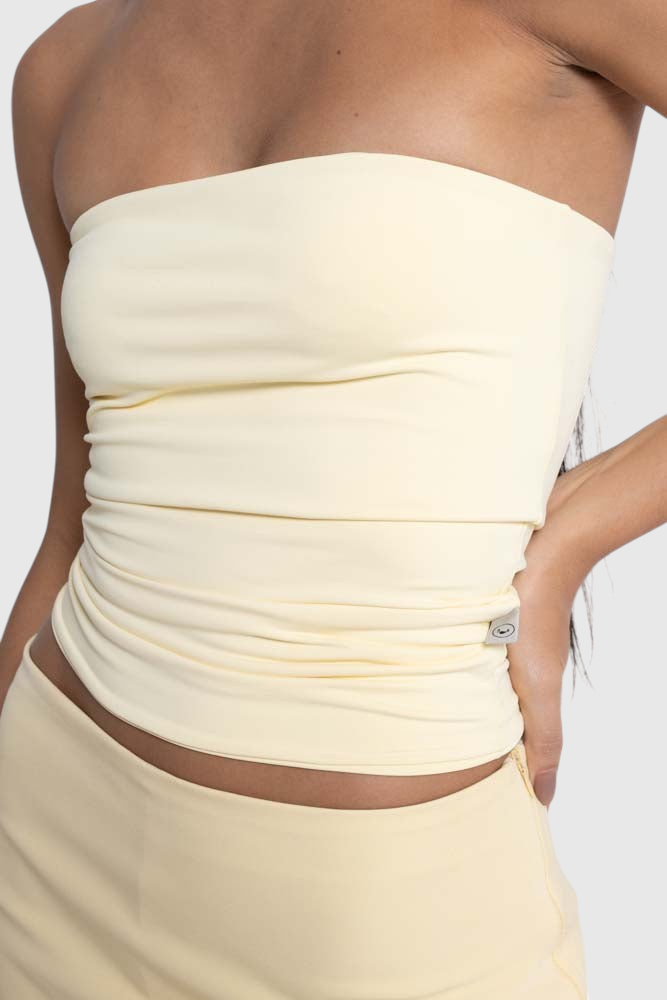 Blusa Tube amarela LA MAGIE | Roupas Femininas Básicas e Estilosas em suplex de poliamida com forro duplo
