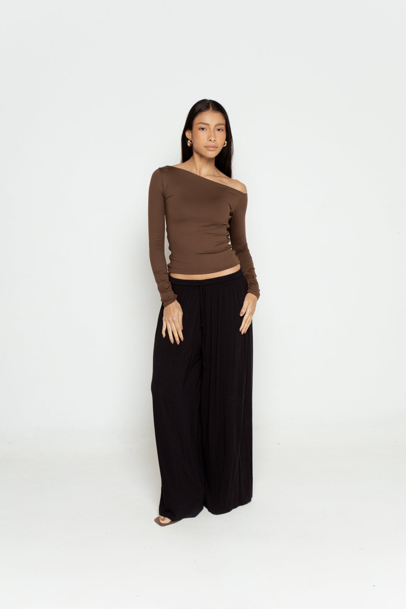 Blusa Manga Longa Assimétrica