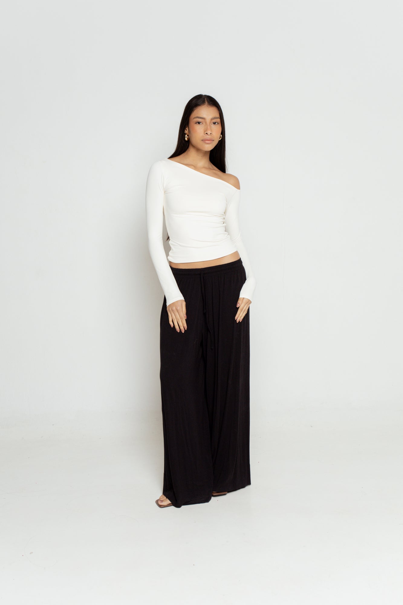 Blusa Manga Longa Assimétrica