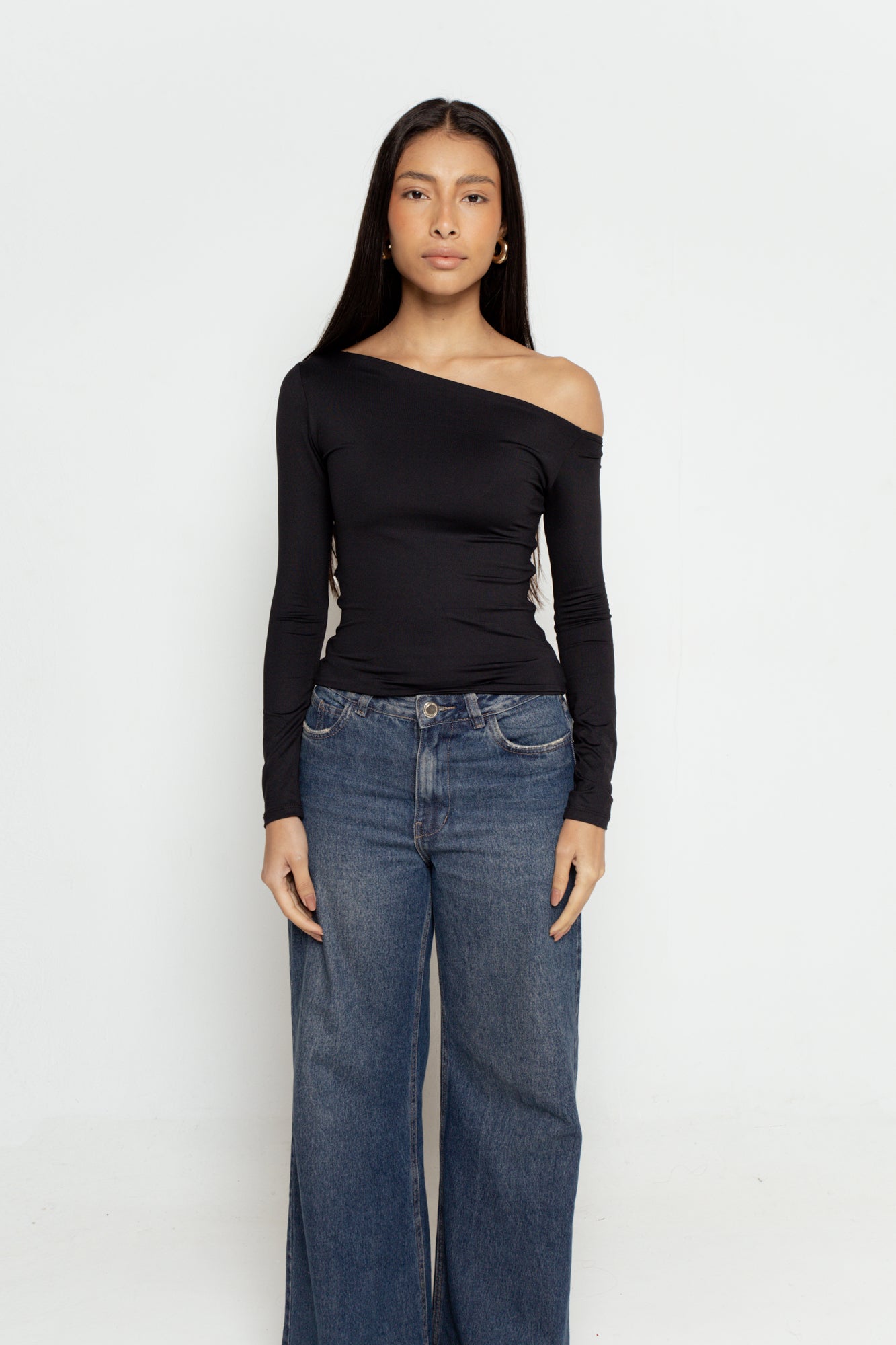Blusa Manga Longa Assimétrica