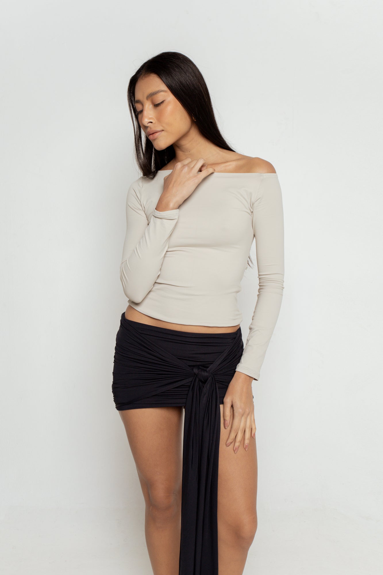 Blusa Manga Longa Assimétrica