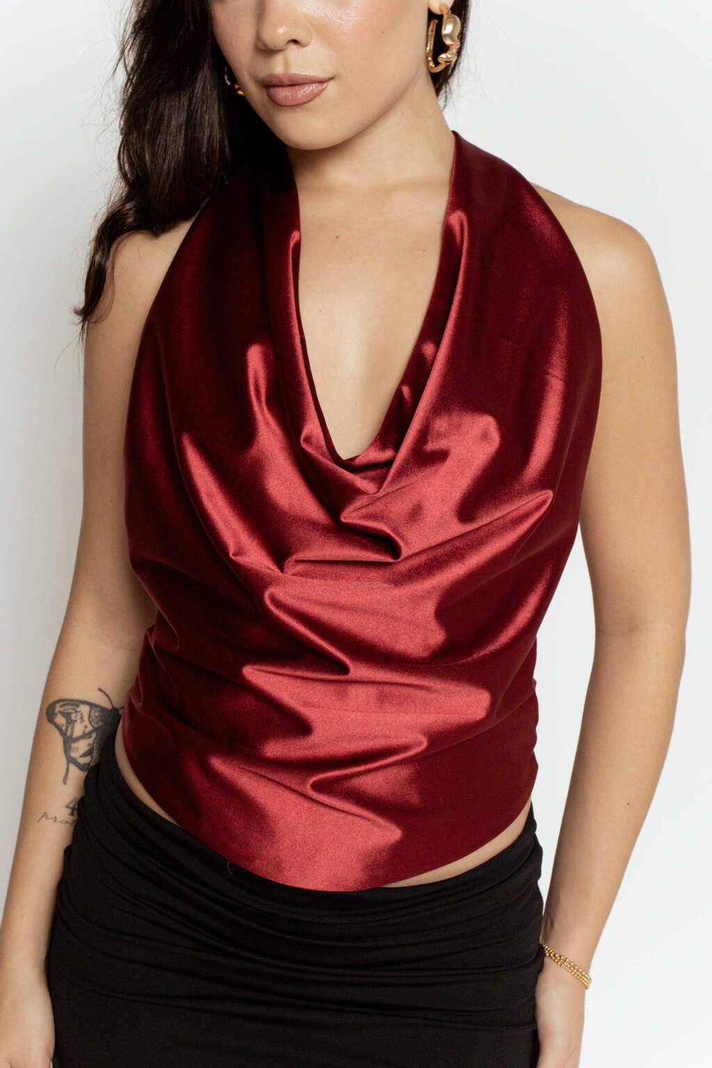 Blusa Frente Única Cetim Costas Abertas