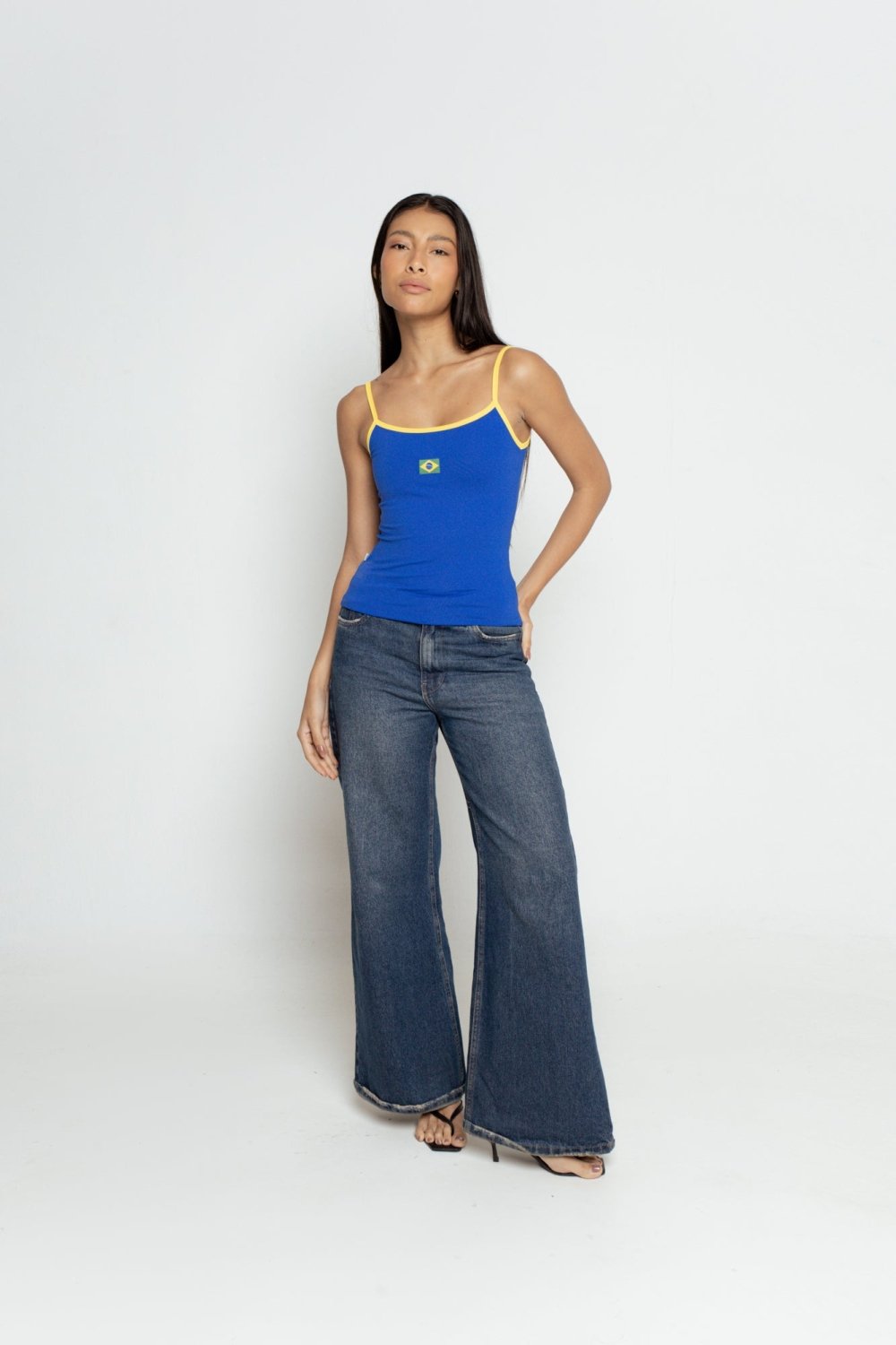 Blusa Regata Bicolor Azul Bandeira e Amarelo Brasil — LA MAGIE